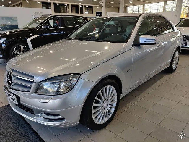 Mercedes-Benz C 220 220 CDI BE A Premium Business Image 1